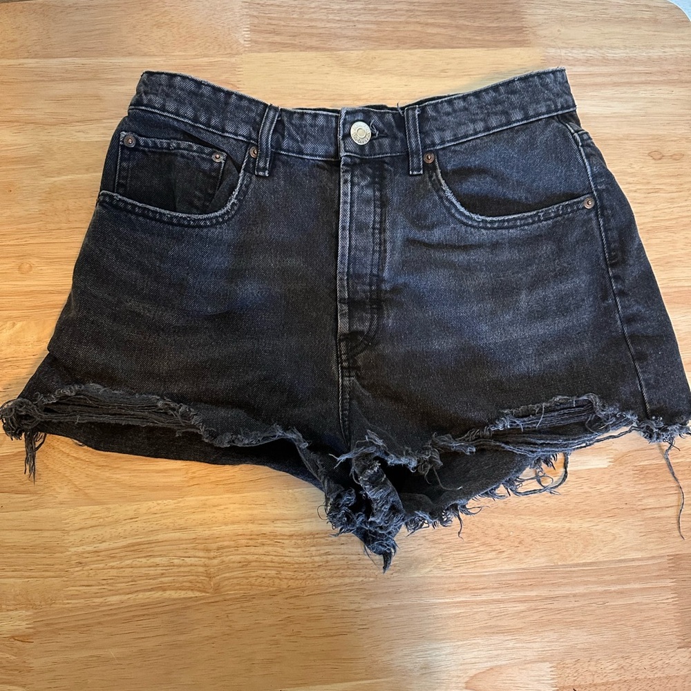 Zara Denim Distressed shorts Size 10